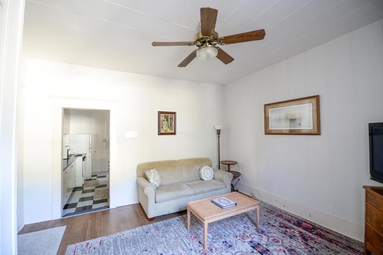 Brown & Hawkins Historical Apartments Σιούαρντ Εξωτερικό φωτογραφία